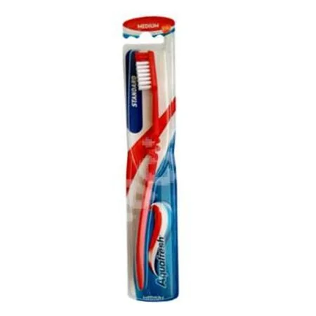 Четка за зъби Aquafresh Standard Medium