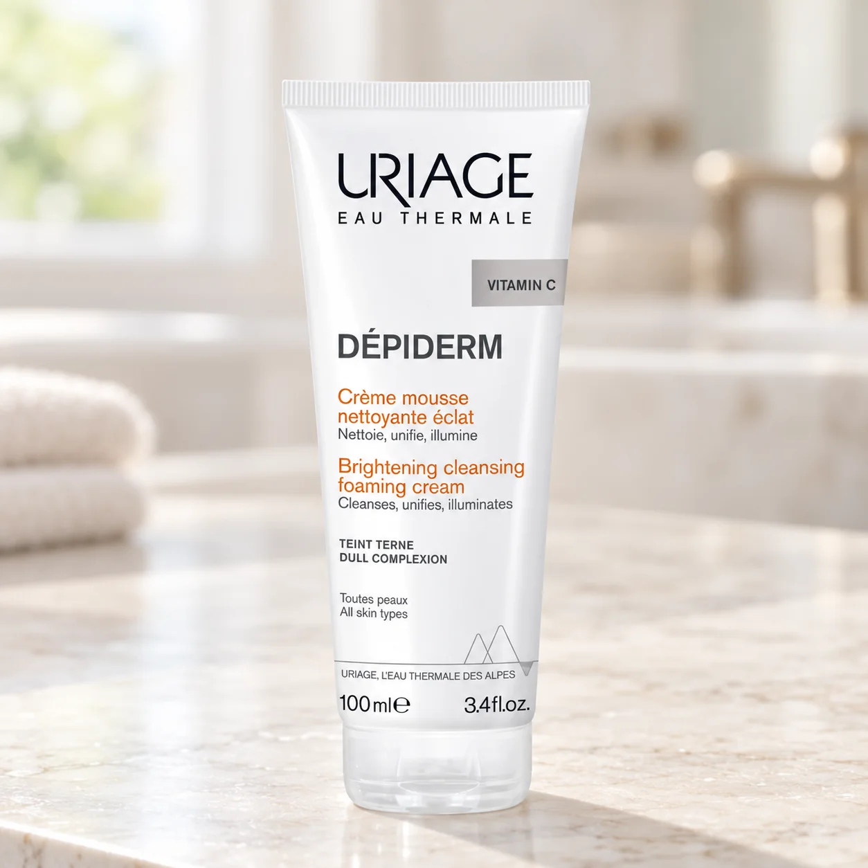 Почистваща крем-пяна за сияен тен Uriage Dépiderm, 100 мл