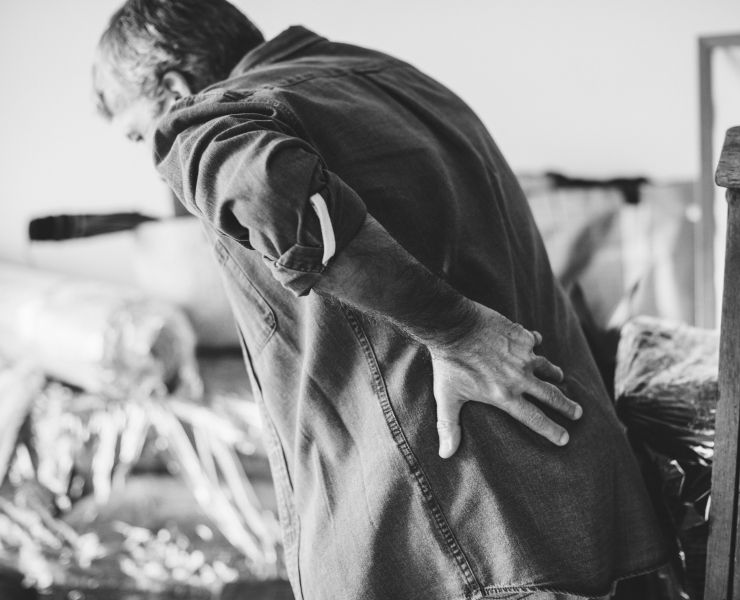 Болки в гърба: 4 прости начина за облекчение