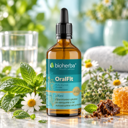 Вода за уста OralFit със смрадлика, лайка, прополис и ментол Биохерба, 100 мл.
