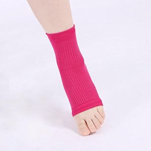 Компресивни чорапи - при болки и оток в глезена