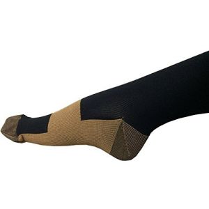 Компресивни чорапи за лечение на отоци в глезените, тежки крака и разширени вени
